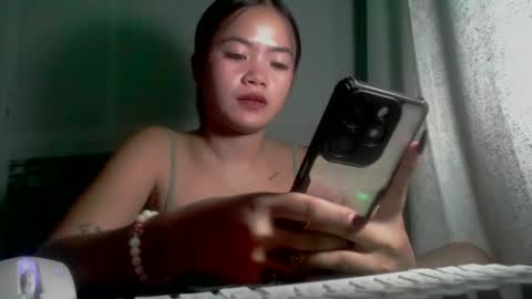 Snapshot of sapphire_amora chatting on September 28, 3:39 pm sapphire_amora online show from September 28, 3:39 pm