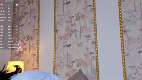 Snapshot of sara_castro24 chatting on September 17, 7:45 pm Sara online show from September 17, 7:45 pm