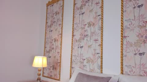 Sara online show from November 3, 2:43 pm