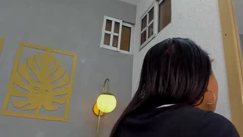Snapshot of sara_castro24 chatting on January 21, 11:35 am Sara online show from January 21, 11:35 am