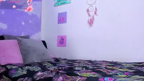 sara gonzalez online show from January 15, 7:01 pm