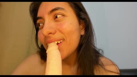 sara_len online show from February 27, 11:15 pm