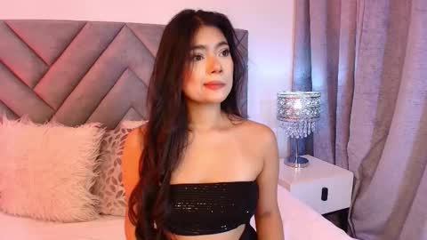 sara_owens7 online show from March 2, 1:49 am