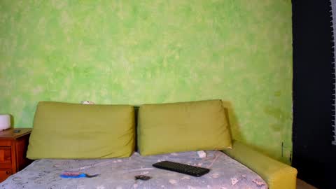 Sara  online show from January 3, 3:38 am