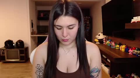 Sara online show from December 11, 6:09 pm