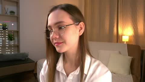 Im Sara  online show from April 12, 6:54 pm