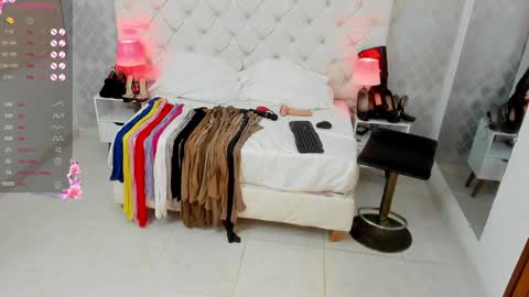 Saraa Gomez online show from January 25, 11:00 pm