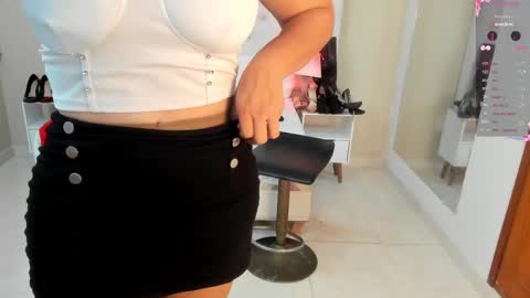 Saraa Gomez online show from February 19, 3:28 am