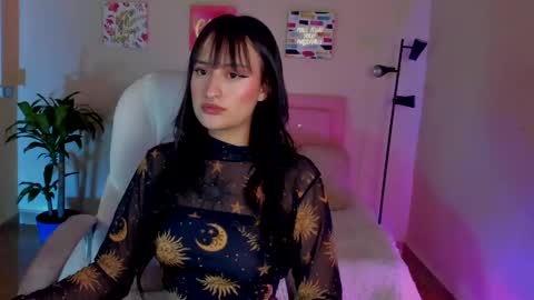 Sarah Ramirez online show from March 10, 7:29 pm