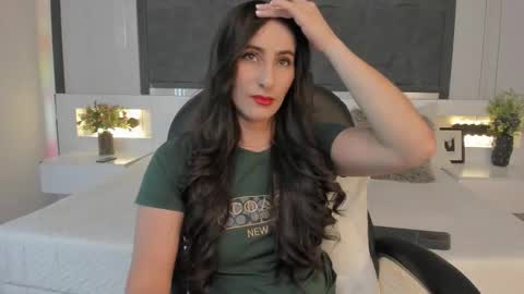  Sara Gomez  online show from February 25, 12:15 pm