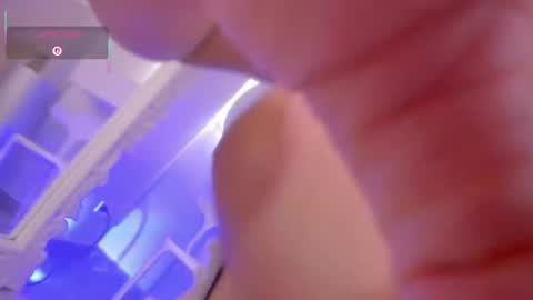 Sarah Bonneth online show from September 12, 2:02 pm