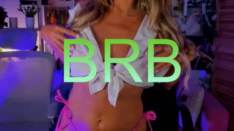 Divine Sarah NONUDE model online show from October 25, 11:40 am