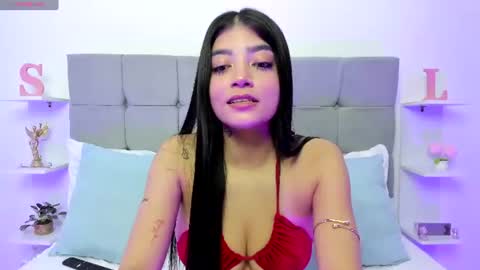 sarahlopezz290 online show from July 12, 4:46 am