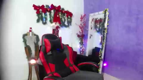 sara online show from December 19, 2:59 am