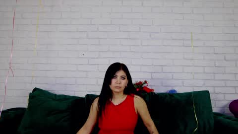 SaraSoprano online show from December 28, 2:33 am