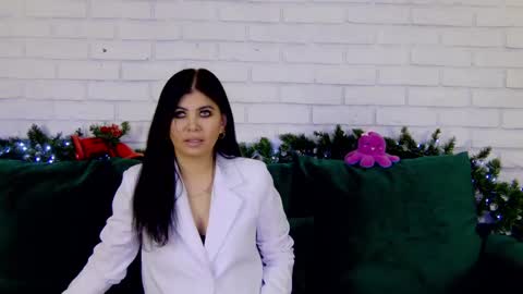 SaraSoprano online show from December 20, 5:25 am