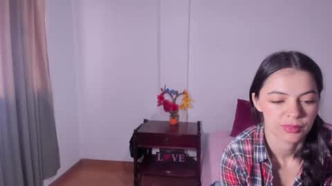 Sara   online show from October 17, 2:42 pm