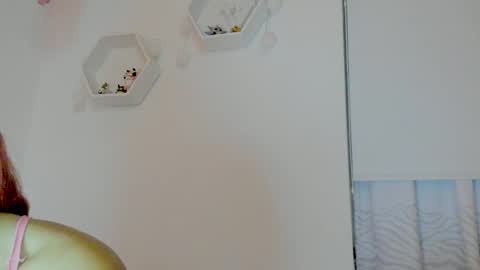 Saray  online show from November 14, 11:27 pm