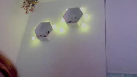 Saray  online show from November 18, 4:13 am