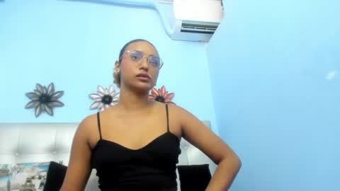saray_sexy_love online show from April 18, 11:56 am