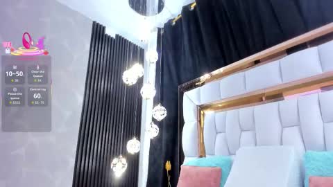 Snapshot of sarayroyse chatting on October 12, 7:38 pm Saray online show from October 12, 7:38 pm