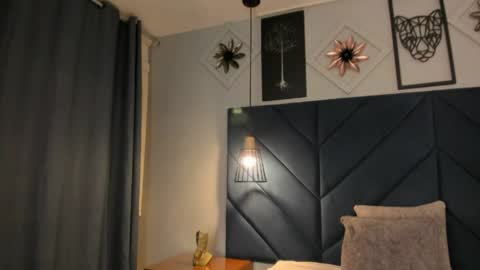 Sara  online show from June 2, 8:21 pm