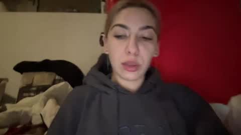 Sarrah online show from January 27, 3:04 am