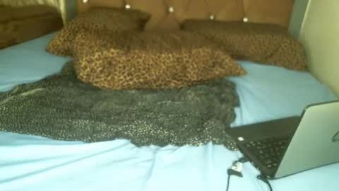 sasha_vibess online show from April 11, 7:03 am