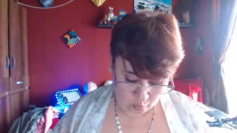 S A S H A R O S E online show from March 31, 7:58 pm