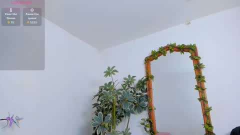 saskiagrendel online show from February 18, 12:21 am