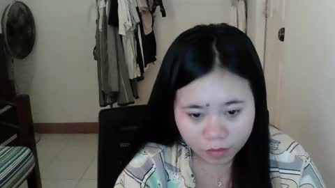 sassygurllll online show from January 14, 4:50 am
