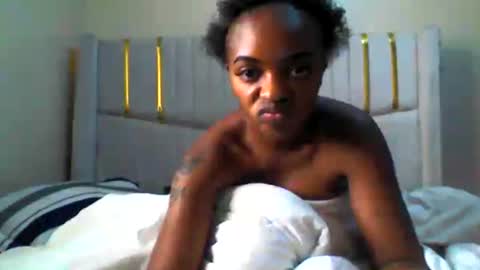 sassylilmama online show from July 29, 7:08 am