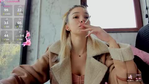 sassyt33n online show from February 13, 8:17 am