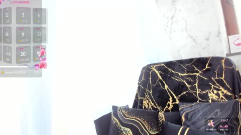 sassyt33n online show from March 8, 7:46 am