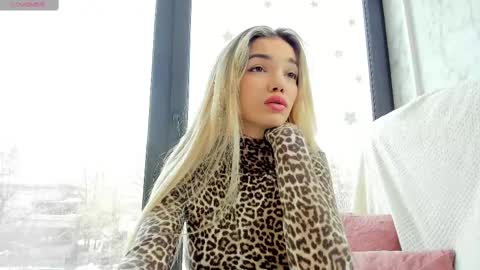 sassyt33n online show from February 22, 9:56 am