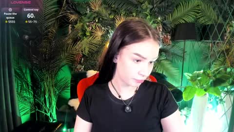   online show from April 5, 5:34 pm