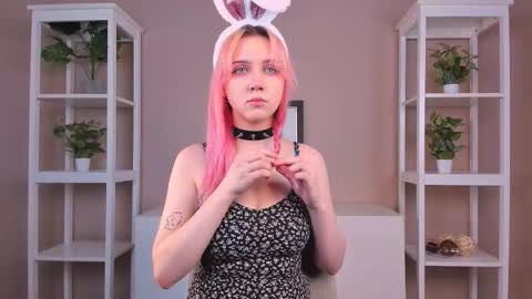 Lin online show from March 10, 5:55 am