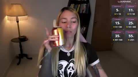 I AM JENN  online show from November 29, 2:37 am