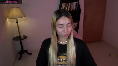 I AM JENN  online show from January 15, 3:34 am