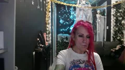 SaucySky online show from October 21, 10:47 pm