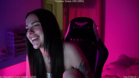 Naomi online show from April 19, 6:43 pm