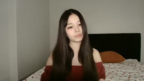 Saya online show from April 11, 2:10 pm