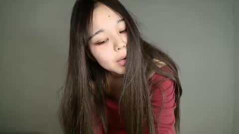 Saya online show from April 10, 2:23 pm