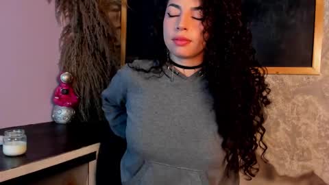 SCARLATTA DESIRE online show from March 11, 3:55 am