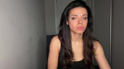 Sophie online show from May 19, 6:53 am
