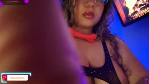 Snapshot of scarlet_queen__ chatting on October 12, 3:53 am Scarlet online show from October 12, 3:53 am
