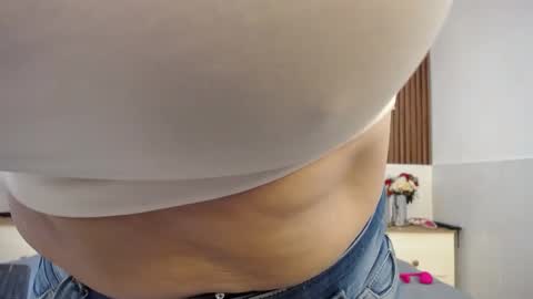 Scarleth online show from November 26, 2:51 pm