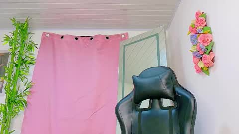 Denis online show from February 22, 11:49 pm