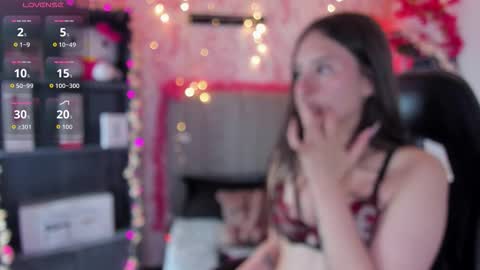 Scarlett online show from March 11, 10:01 pm