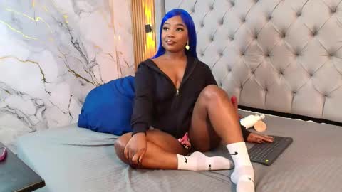 Mariana online show from February 24, 5:06 am